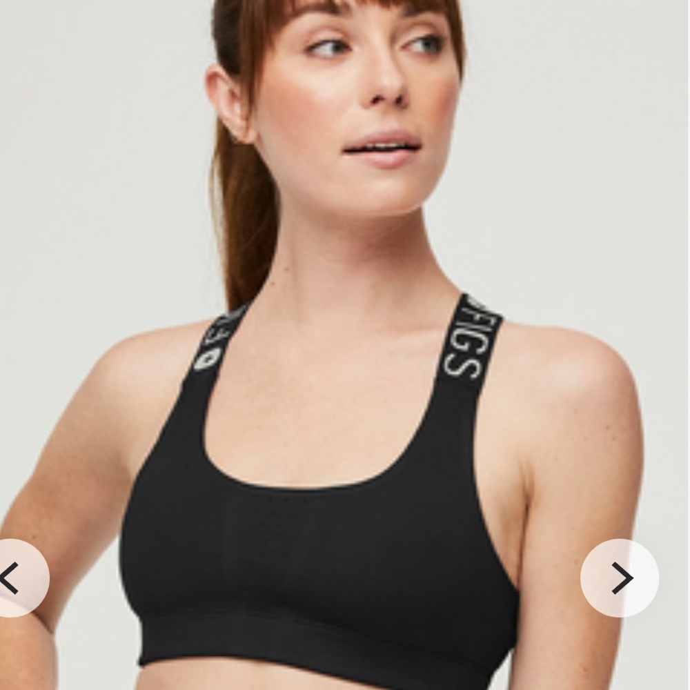 Figs performance Underscrub Black Sports Bra Small